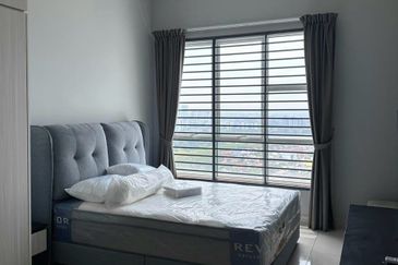 The Pinnacles (Pinnacle Tower)