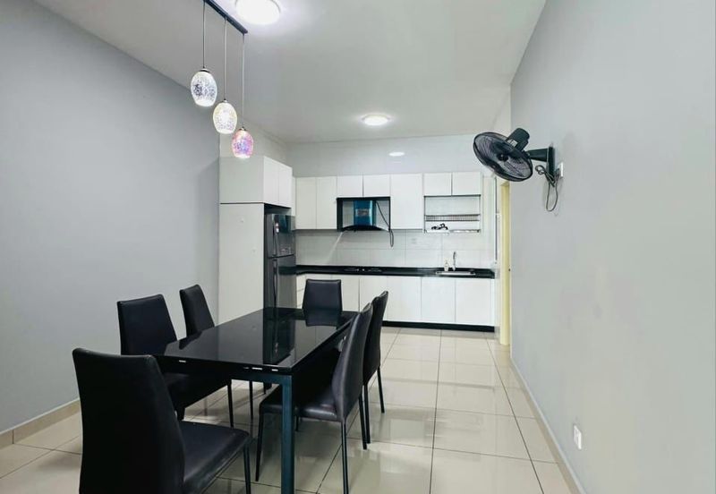 The Pinnacles (Pinnacle Tower)