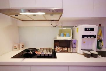 MANHATTAN @ Austin Heights