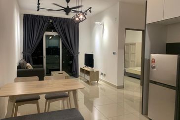 SKS Habitat Apartment, Larkin