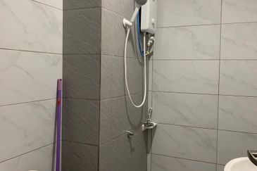 SKS Habitat Apartment, Larkin