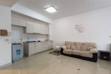 Dedaun Hijau (Greenfield Regency)