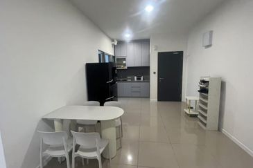 Dedaun Hijau (Greenfield Regency)