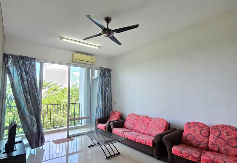 Dedaun Hijau (Greenfield Regency)