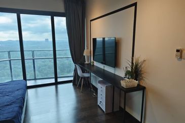 Almas @ Puteri Harbour