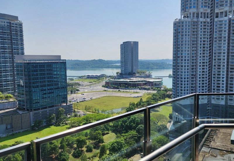 Almas Suites @ Puteri Harbour