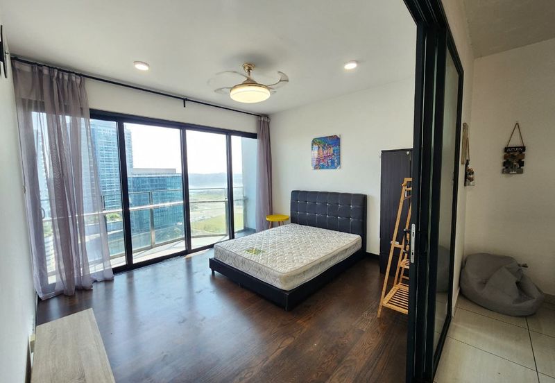 Almas Suites @ Puteri Harbour