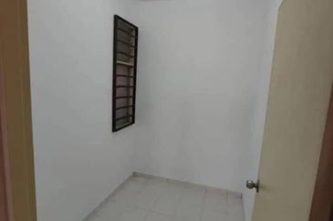 Villa Krystal, Bandar Selesa Jaya