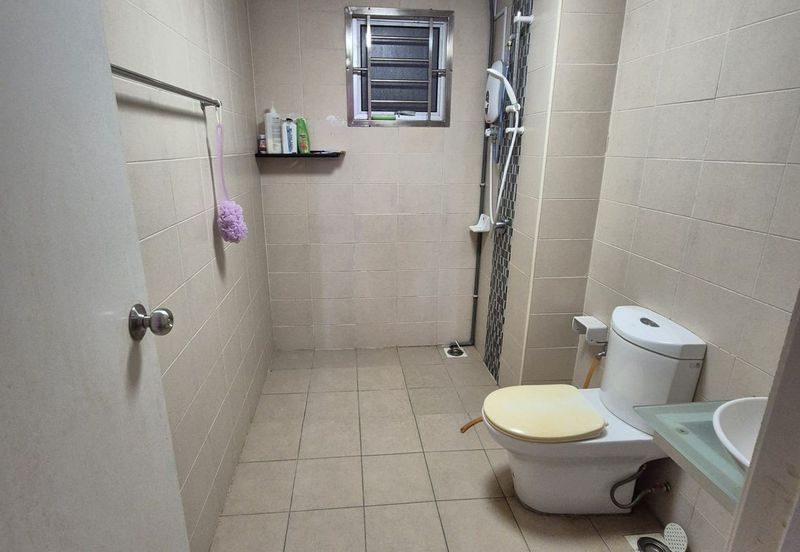 Dedaun Hijau (Greenfield Regency)