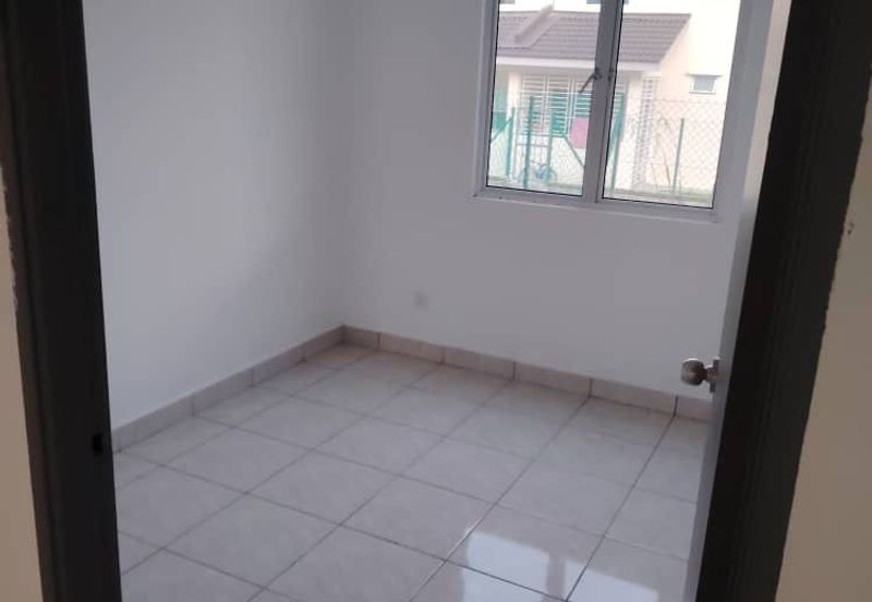 Jalan Impian Senai 1