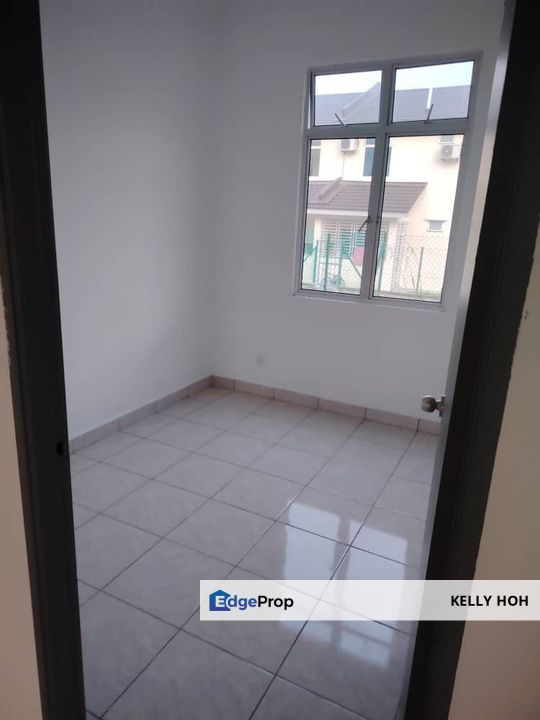 Senai Seelong, Johor, Double Storey Terrence House, 4 Bedrooms 3 Bathrooms, Unfurnished, For Rent , Johor, Senai