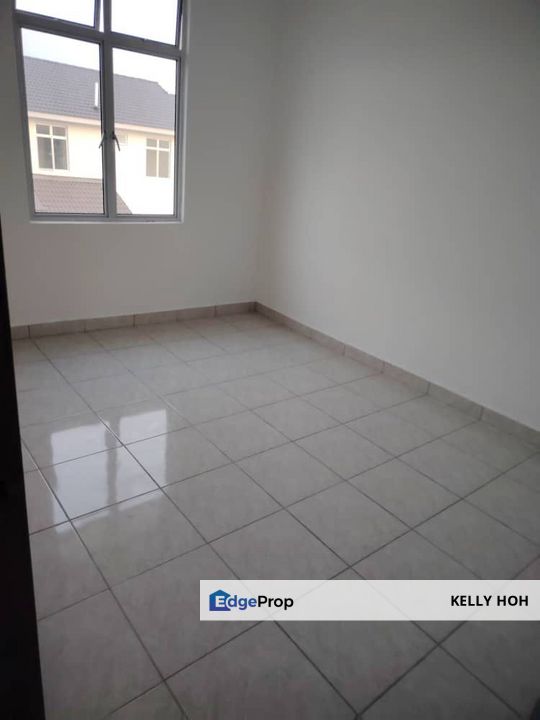 Senai Seelong, Johor, Double Storey Terrence House, 4 Bedrooms 3 Bathrooms, Unfurnished, For Rent , Johor, Senai