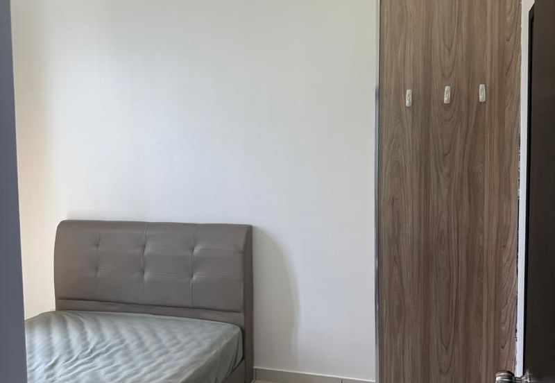 D'Summit Residences @ Kempas Utama