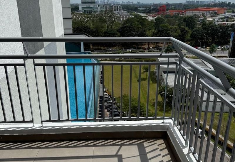 D'Summit Residences @ Kempas Utama