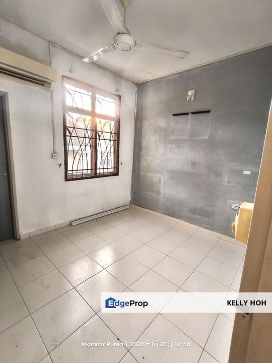 Taman Nusa Idaman @ Iskandar Puteri Johor, Double Storey Terrence House, 4 Bedrooms 3 Bathrooms, Partial Furnished, For Rent , Johor, 