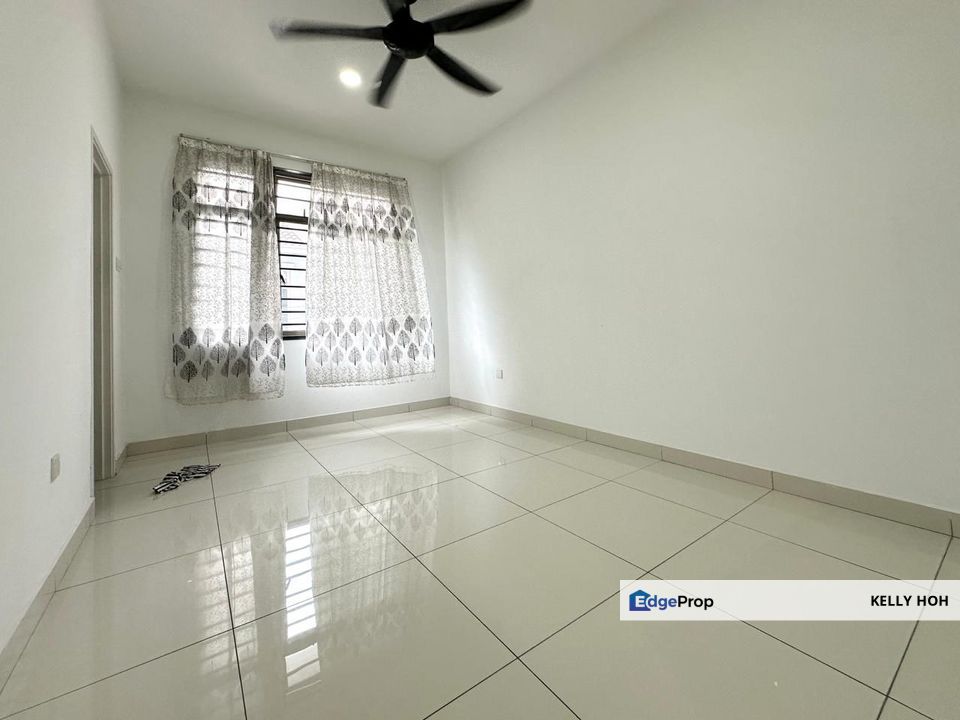 Mutiara Rini Homes @ Taman Mutiara Rini Skudai Johor, Double Storey Terrence House, 4 Bedrooms 4 Bathrooms, Partial Furnished, For Rent , Johor, Skudai