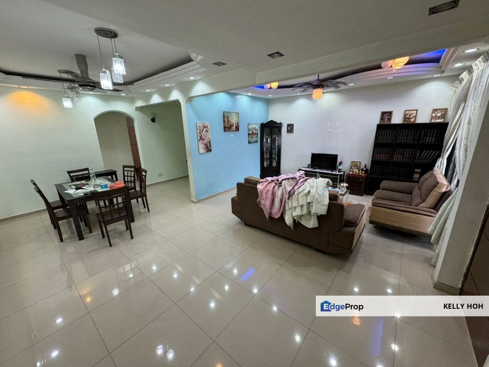 Taman Megah Ria Masai Johor, Double Storey Terrence House, 4 Bedrooms 3 Bathrooms, Fully Furnished, For Rent , Johor, Masai