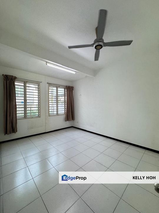 Taman Impian Emas Skudai Johor, Double Storey Terrence House, 4 Bedrooms 3 Bathrooms, Partial Furnished, For Rent , Johor, Skudai