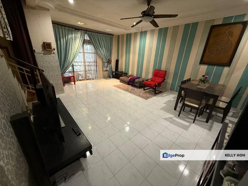 Jln Utama, Tmn Mutiara Rini, Skudai Johor, 2-Storey Terrace House, 4 Bedrooms 3 Bathrooms, Leasehold 999 yrs, Bumi Lot, Renovated Unit, For Sale , Johor, Skudai