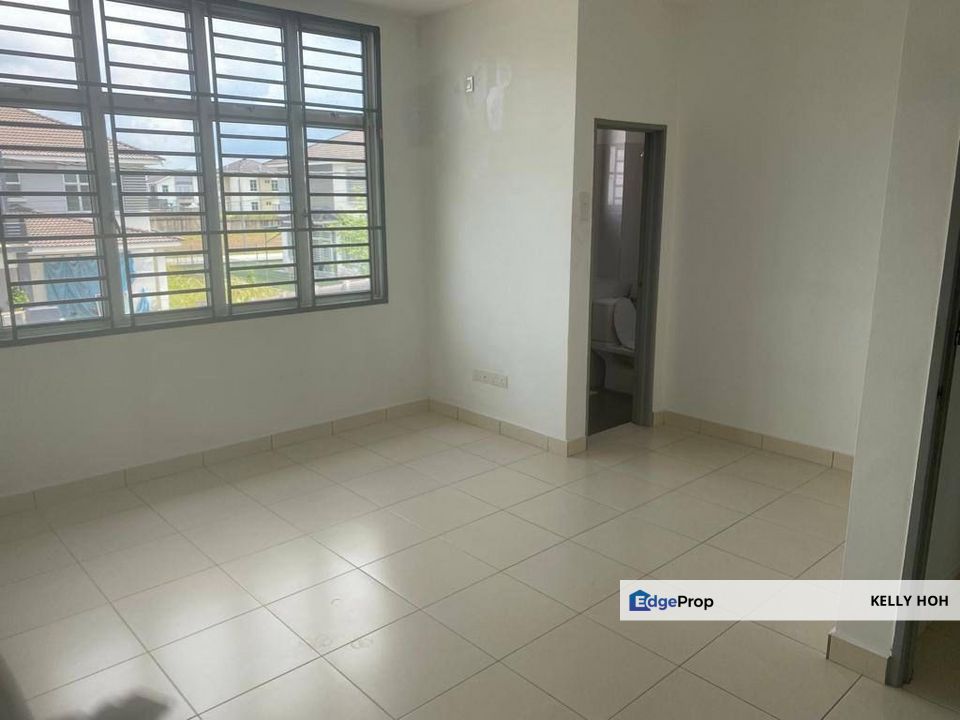 Eroca Hills @ Taman Scientex Kulai Johor, 2-Storey Semi-D House, 4 Bedrooms 3 Bathrooms, Partial Furnished, For Rent , Johor, Kulai