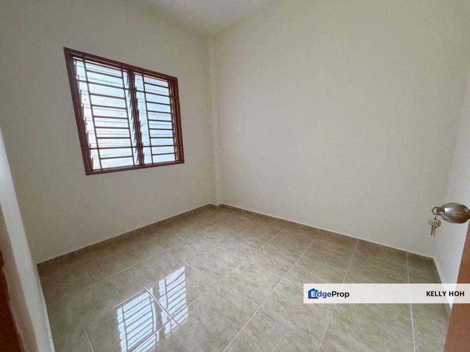 Taman Gaya @ Ulu Tiram Johor, 3 Bedrooms 2 Bathrooms, Partial Furnished, For Rent , Johor, Ulu Tiram