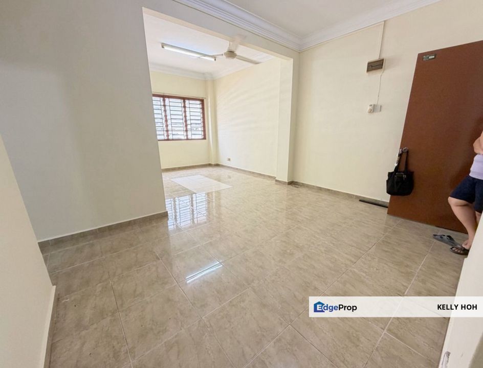 Taman Gaya @ Ulu Tiram Johor, 3 Bedrooms 2 Bathrooms, Partial Furnished, For Rent , Johor, Ulu Tiram