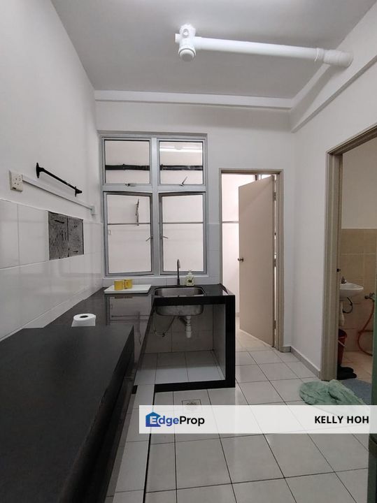 Molek Ria Apartment @ Taman Molek Johor, 3 Bedrooms 2 Bathrooms, Partial Furnished As Photos, For Rent , Johor, Johor Bahru