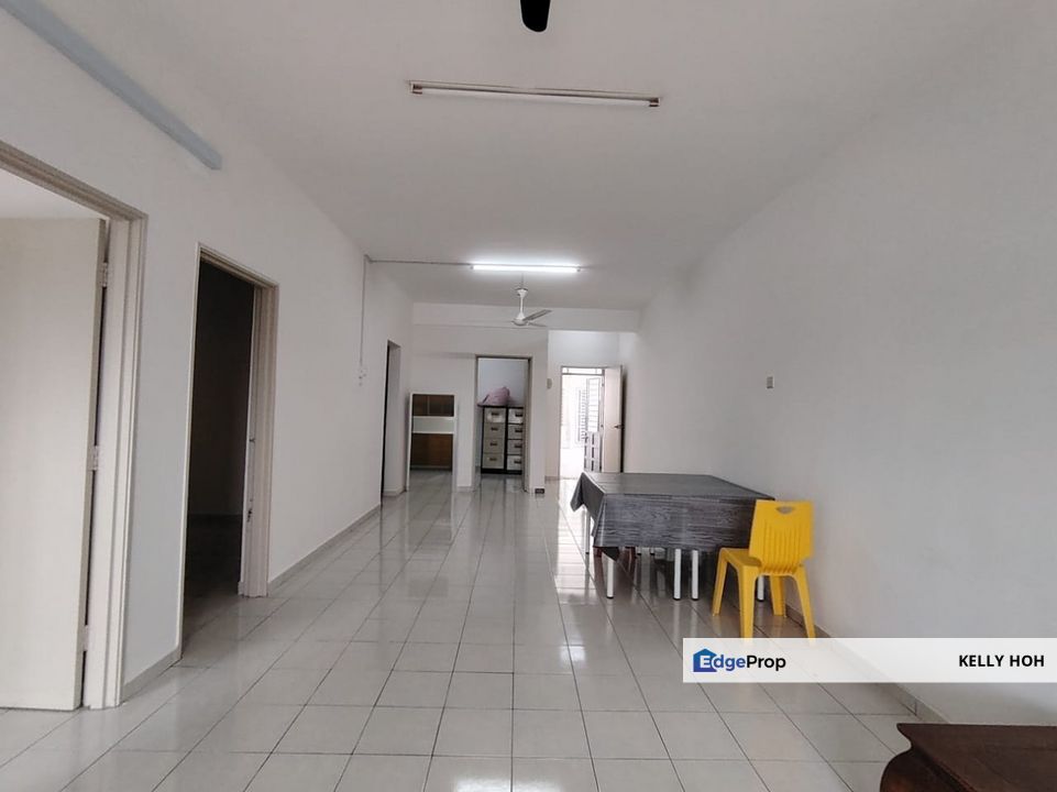 Molek Ria Apartment @ Taman Molek Johor, 3 Bedrooms 2 Bathrooms, Partial Furnished As Photos, For Rent , Johor, Johor Bahru