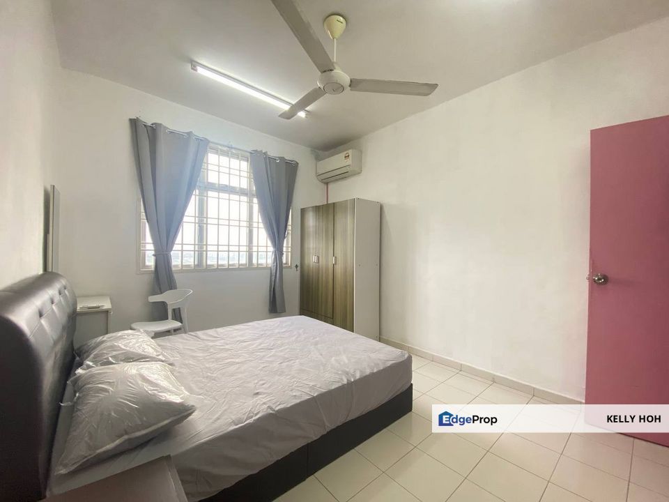 Villa Krystal Apartment @ Bandar Selesa Jaya Skudai Johor, 3+1 Bedrooms 2 Bathrooms, Fully Furnished, For Rent , Johor, Skudai