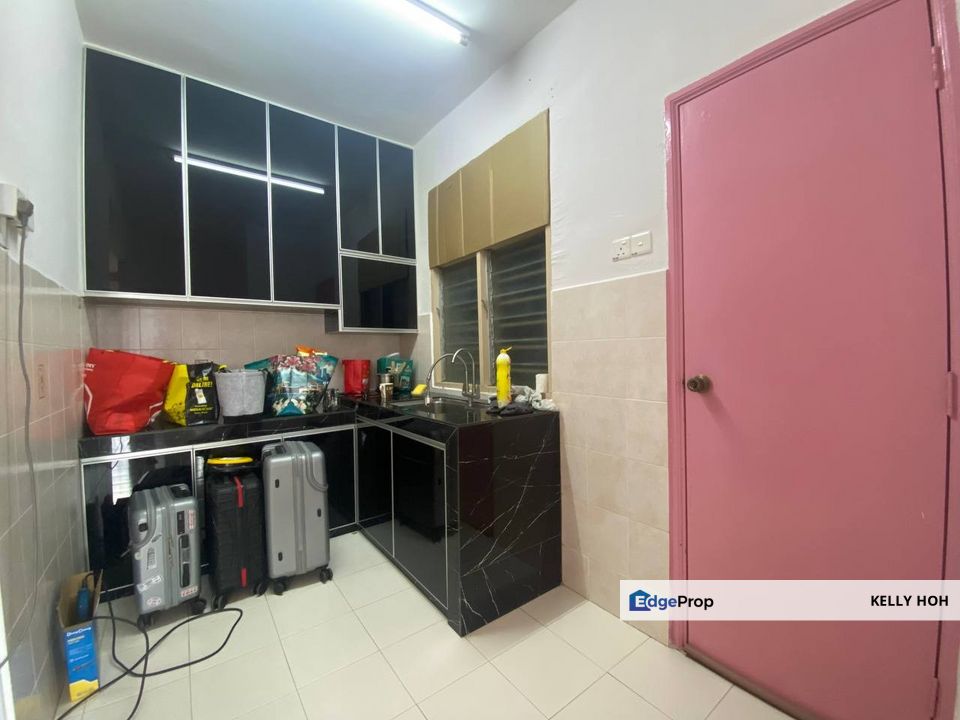 Villa Krystal Apartment @ Bandar Selesa Jaya Skudai Johor, 3+1 Bedrooms 2 Bathrooms, Fully Furnished, For Rent , Johor, Skudai