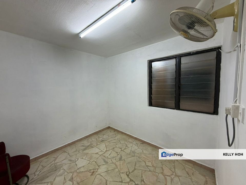 Taman Ungku Tun Aminah, Skudai Johor, Low Cost Flat House, 2 Bedrooms 1 Bathroom, Partial Furnished, For Rent , Johor, Johor Bahru