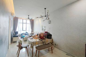 D'Summit Residences @ Kempas Utama