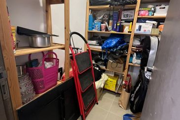 Seri Austin Luxury Apartment