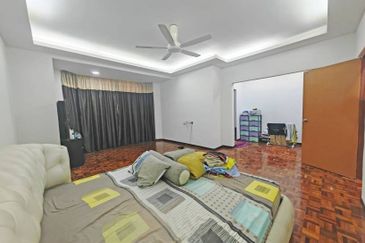 SL 2, Bandar Sungai Long