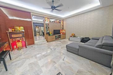 SL 2, Bandar Sungai Long