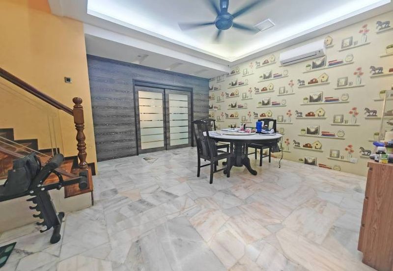 SL 2, Bandar Sungai Long