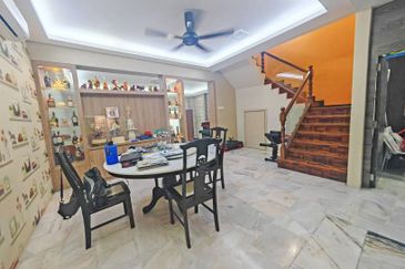 SL 2, Bandar Sungai Long