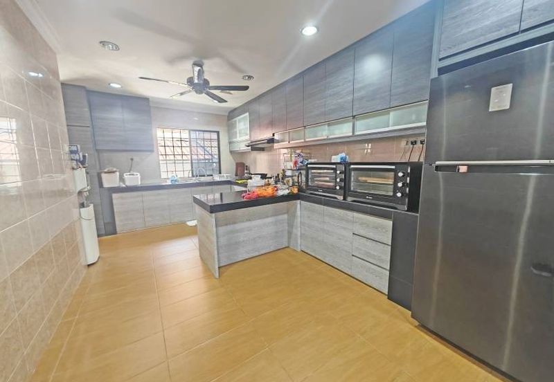 SL 2, Bandar Sungai Long