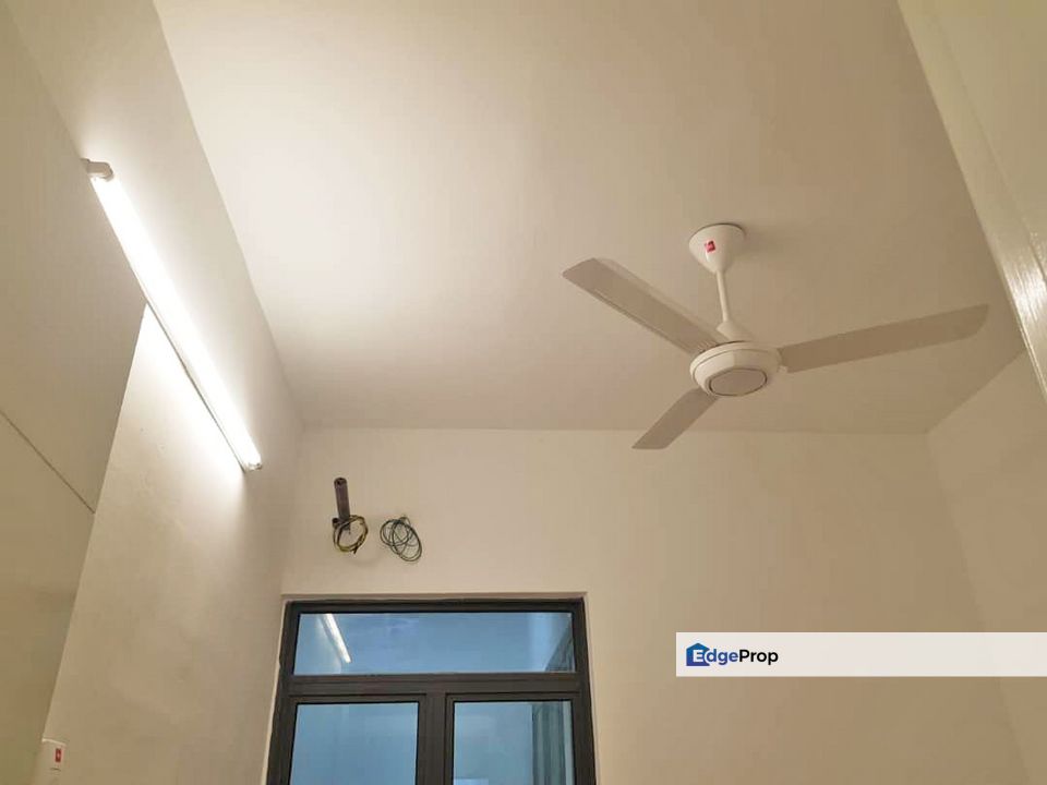 Partly Furnished, Move In Condition, Convenient Location, Selangor, Bandar Damai Perdana