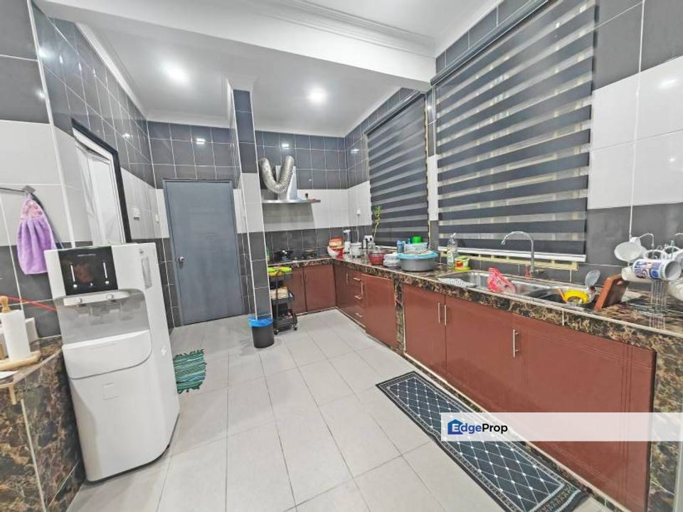 Duplex Townhouse, Freehold, Renovated, Well kept, Good Condition, Selangor, Batu 9th Cheras