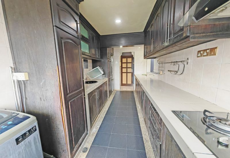 Aliran Damai, Bandar Damai Perdana