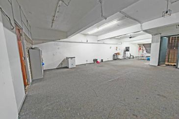 D Square @ Bandar Damai Perdana