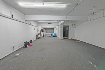 D Square @ Bandar Damai Perdana