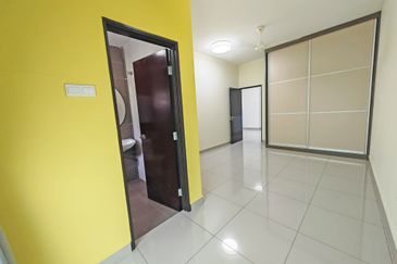 D'Premier @ Bandar Damai Perdana