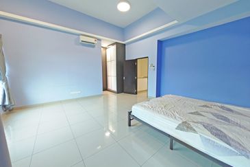 D'Premier @ Bandar Damai Perdana