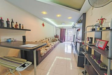 Aliran Damai, Bandar Damai Perdana