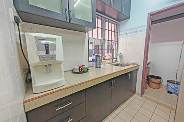 Aliran Damai, Bandar Damai Perdana