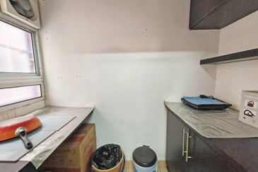 Aliran Damai, Bandar Damai Perdana