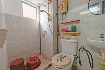 Aliran Damai, Bandar Damai Perdana