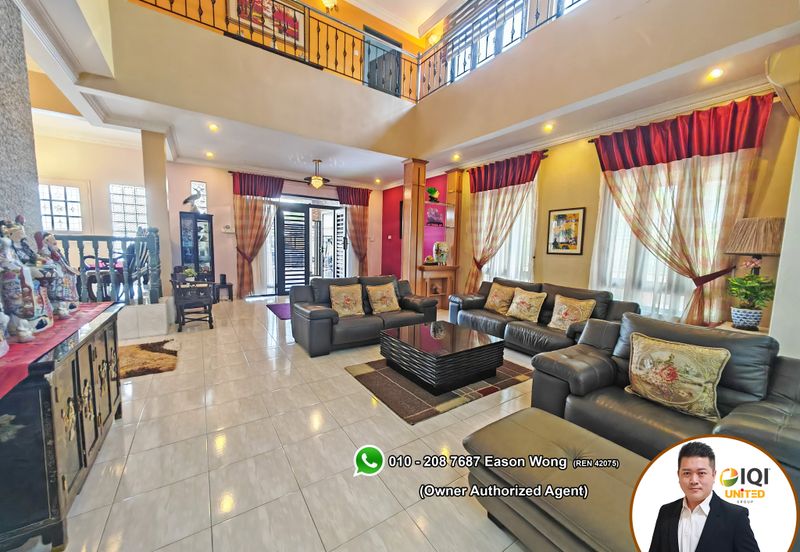 Jalan Suasana, Bandar Tun Hussein Onn